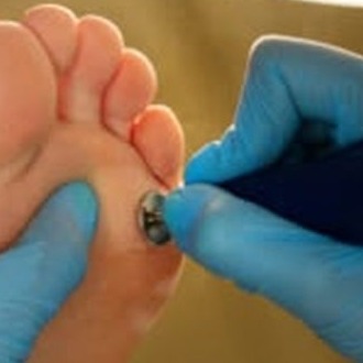 Pedicura completa común - Elinails Studio