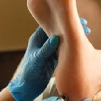 Pedicura completa + Semi - Elinails Studio